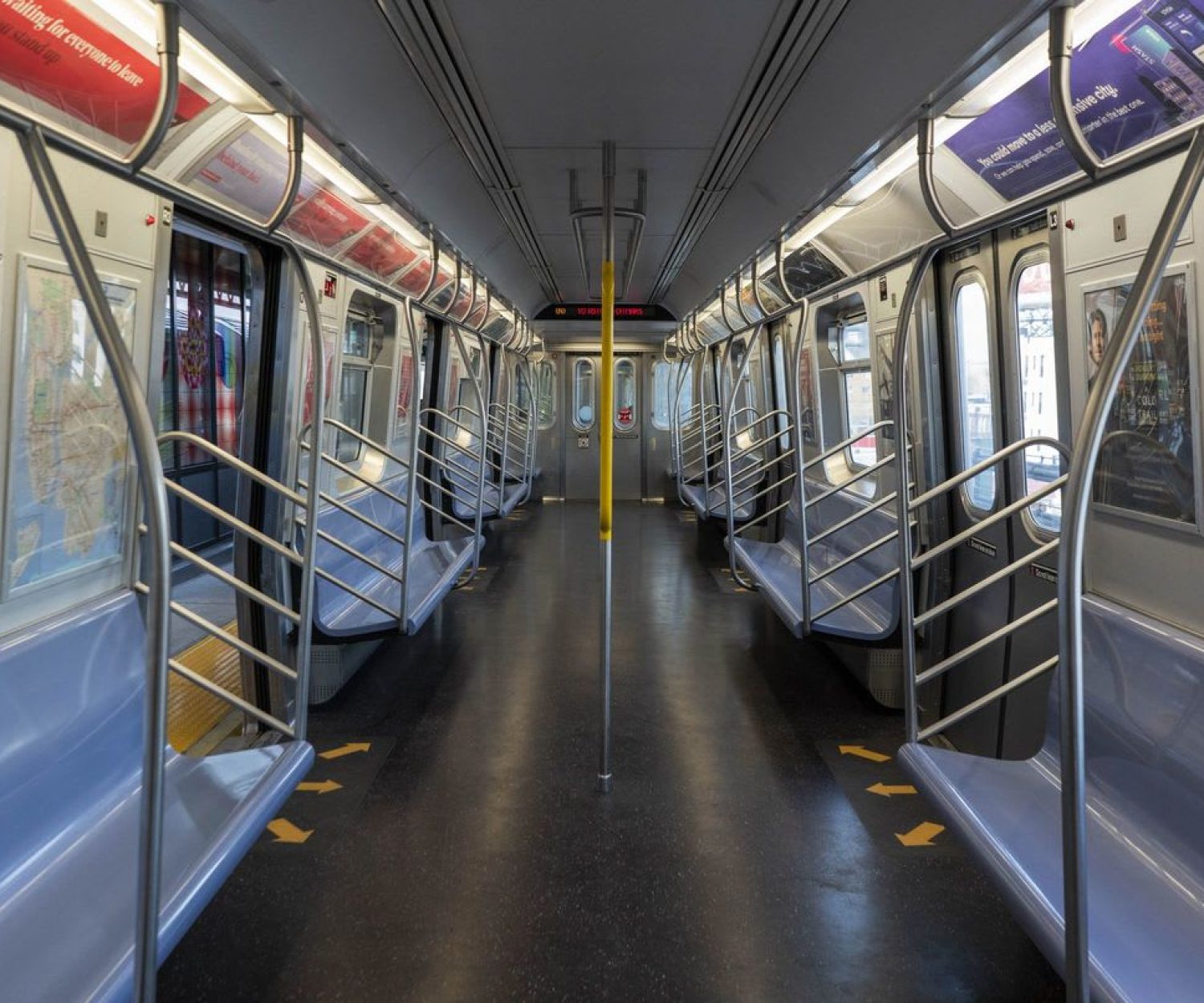 Metro Desinfectado UVC